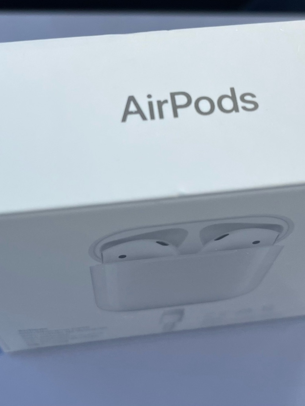 Apple Airpods - Picture 5 of 6